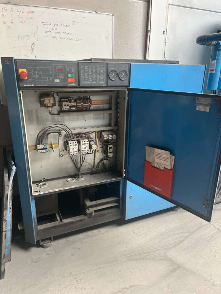 Complete set: BOGE S 50 Schroefcompressor + Droger + Ketel foto 9