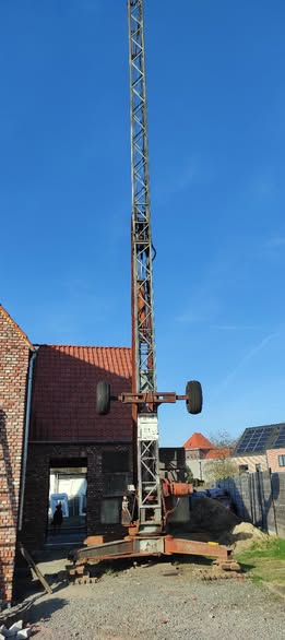 Complete Snelmontage Bouwkraan Gru Dalbe – 18m Giek – Inclusief Alle Toebehoren