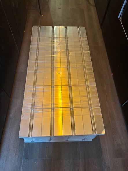 Isolatieplaten voor droogbouw vloerverwarming – nieuw in verpakking
