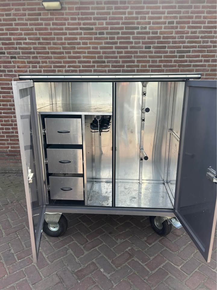Stephex concourskast – zo goed als nieuw met veel opbergruimte