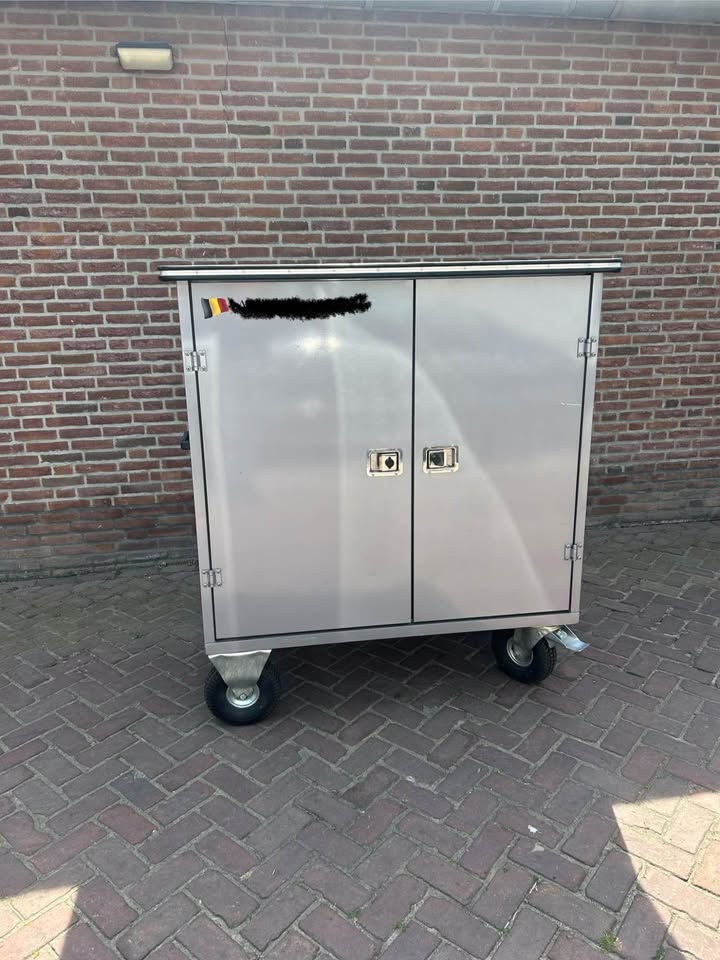 Stephex concourskast – zo goed als nieuw met veel opbergruimte