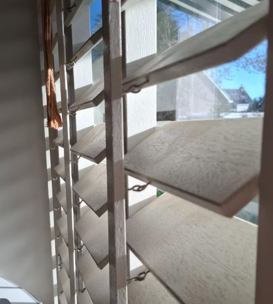 Premium custom handmade massief houten plantation shutters (2 sets beschikbaar)