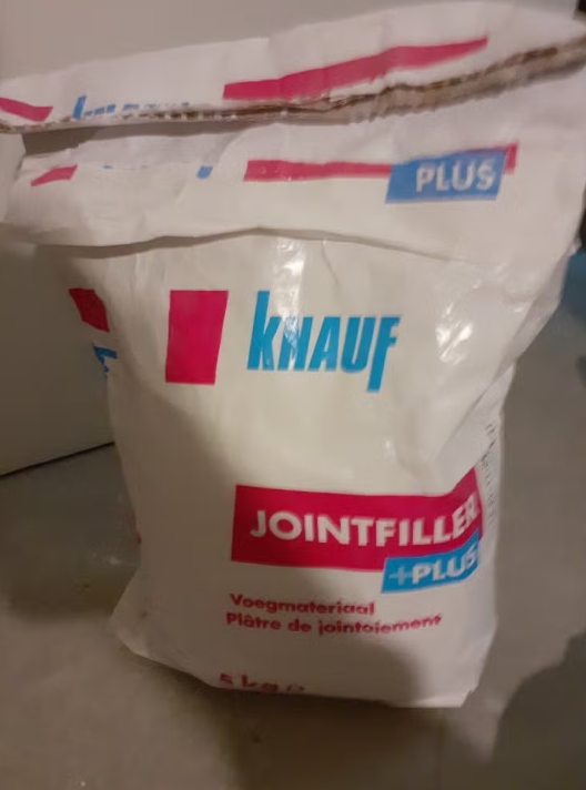 Lot Knauf pleister- en voegproducten