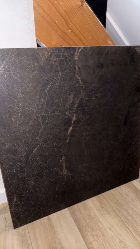 4 Antraciet/Bruin Marmerlook Tegels 60×60 cm - Fondovalle foto 5