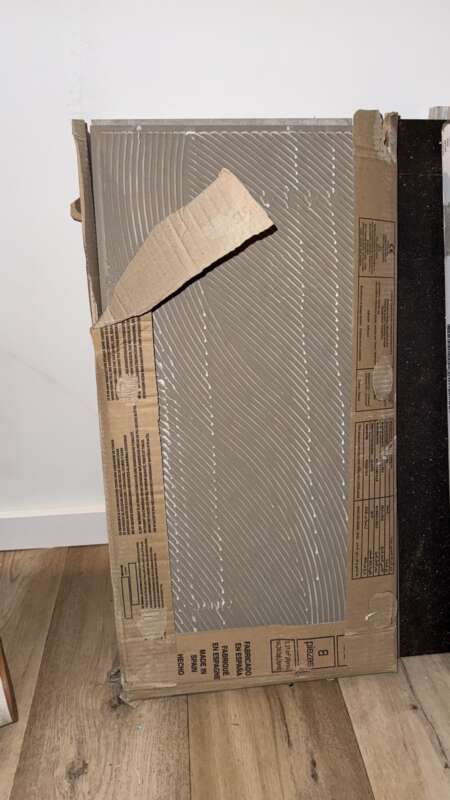 8 grijze betonlook tegels 30×60 cm en 4 stuks 60×60 foto 4