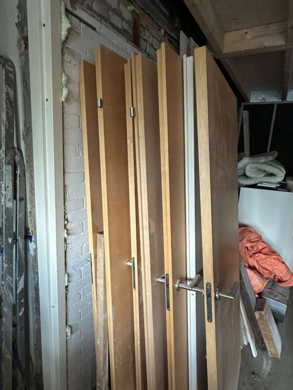 Gebruikte binnendeuren (5xopdek en 1xstomp) te koop foto 2